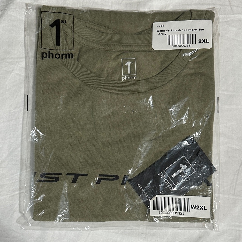 Multiple Sizes 1st Phorm T-Shirt - Women’s Phresh Army Green